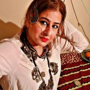 Meet your Posher, Sarwat